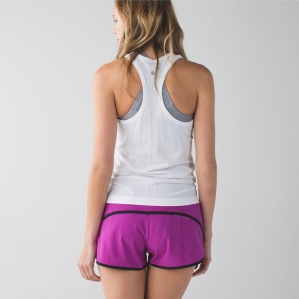Lululemon Speed Short
Ultra Violet, Space Dye Twist Multi,
Naval Blue